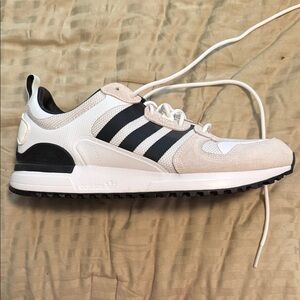 Men’s Adidas White and Black Running Shoes